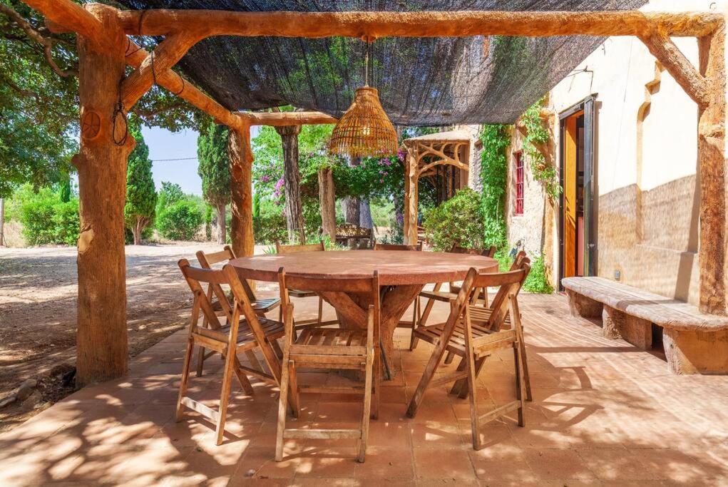 Mas Estivill-Modernist Country House Near Salou-Port Aventura Vila Seca Exterior photo